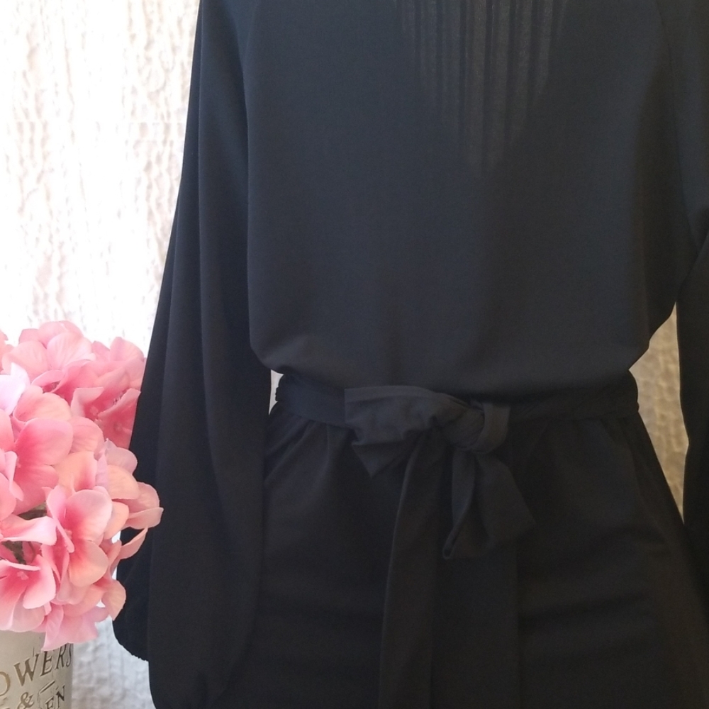 Black Dress - Picture 3 of 8